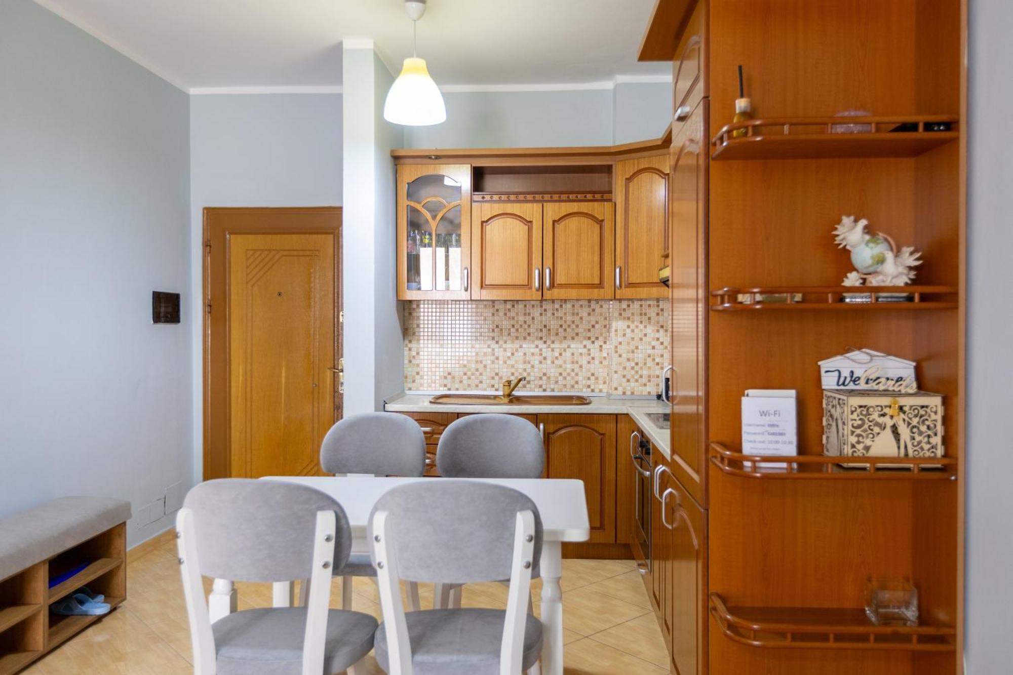 Da Vinci Apartment Влёра Экстерьер фото